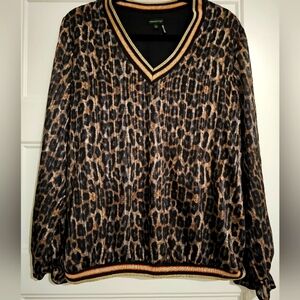 Tricotto Women's Leopard Print Blouse sz medium